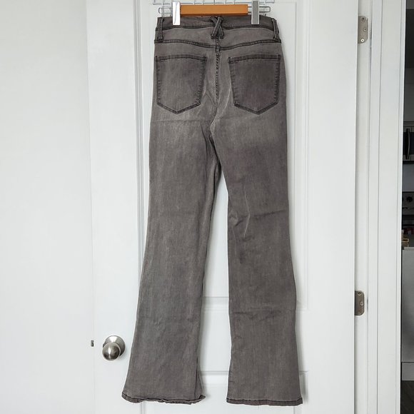 COPY - Slit Hem Straight Leg Jeans - Grey - FASHION NOVA - Picture 4 of 11